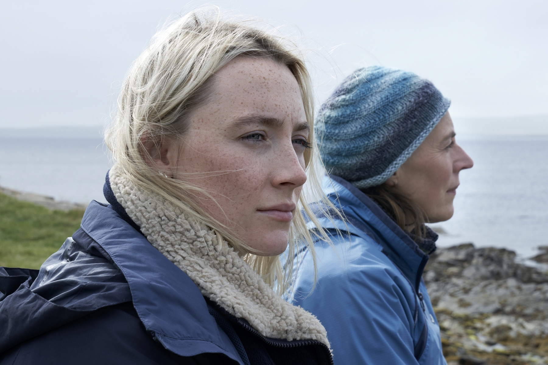 Saoirse Ronan &amp; Saskia Reeves in The Outrun